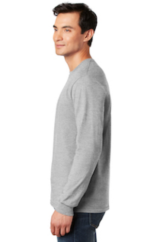 Right view of Gildan Ultra Cotton 100% Cotton Long Sleeve T-Shirt